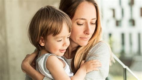 7 benefits of dating a single mother